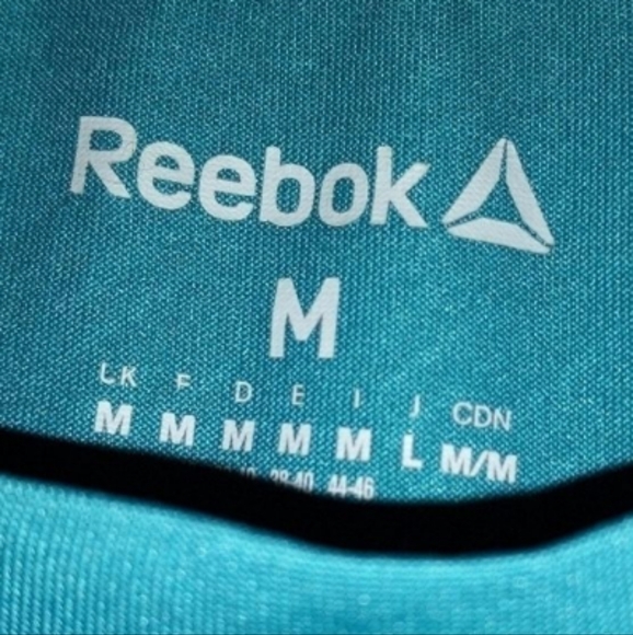 🐮 🐄 Reebok Short Sleeve T-Shirt - Picture 3 of 4